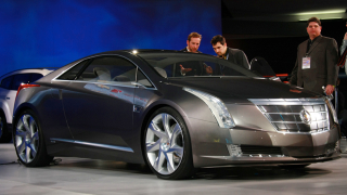 Illustration for article titled Racing Around London, Cadillac Bulks Up Volt, And Introducing Neutral